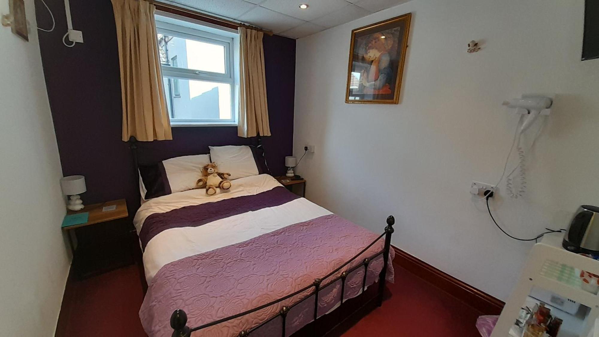 Selenite Guest house 2*